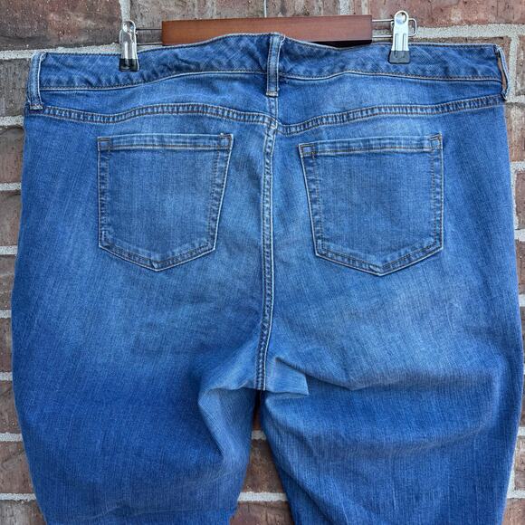 Torrid 18 Plus Boyfriend Jeans Mid Rise Stretch Denim - Picture 7 of 11